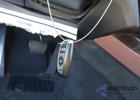 2015 BMW 6 Series 640I из США, поврежденный, VIN WBALW7C5XFD596101